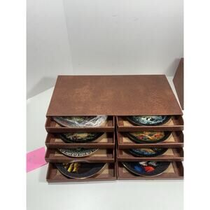 Bradex Seasons In Russian Cabinet 6 Plates + 2 Porcelain 7.75” Lot Of 8 & Case